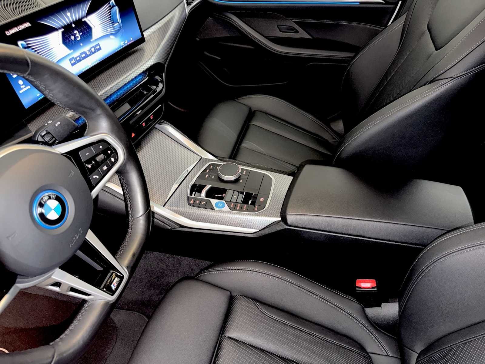 2025 BMW i4 40 - Photo 19
