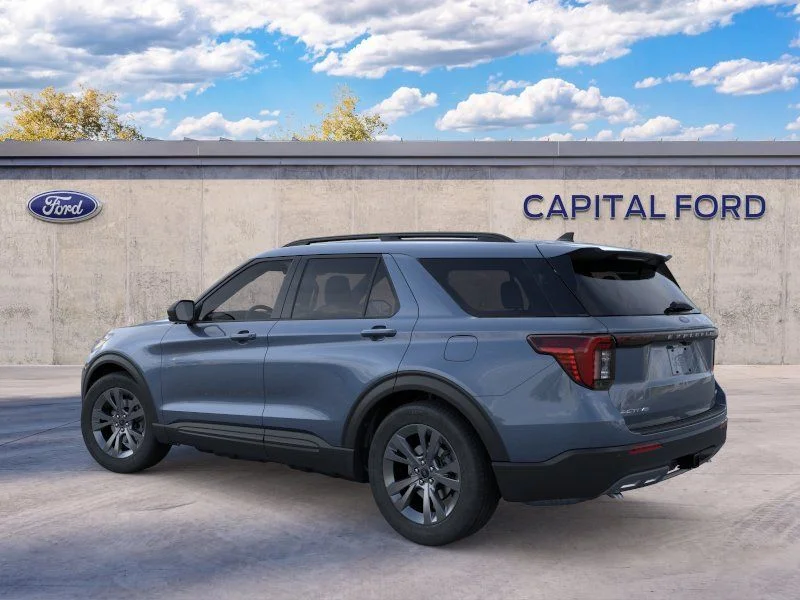 New 2026 Vapor Blue Metallic Ford Active image 7