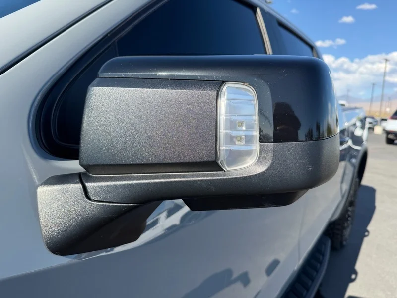 Used 2024 Slate Gray Metallic Chevrolet ZR2 image 30