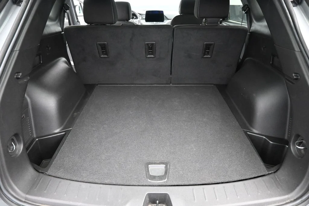Used 2025 Gray Chevrolet LT image 14