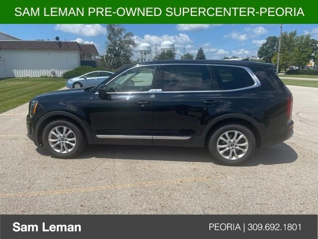 Used 2021 Black Kia LX image 7