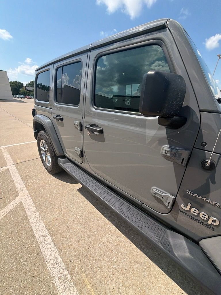 Used 2021 Sting-Gray Clearcoat Jeep Unlimited Sahara image 15
