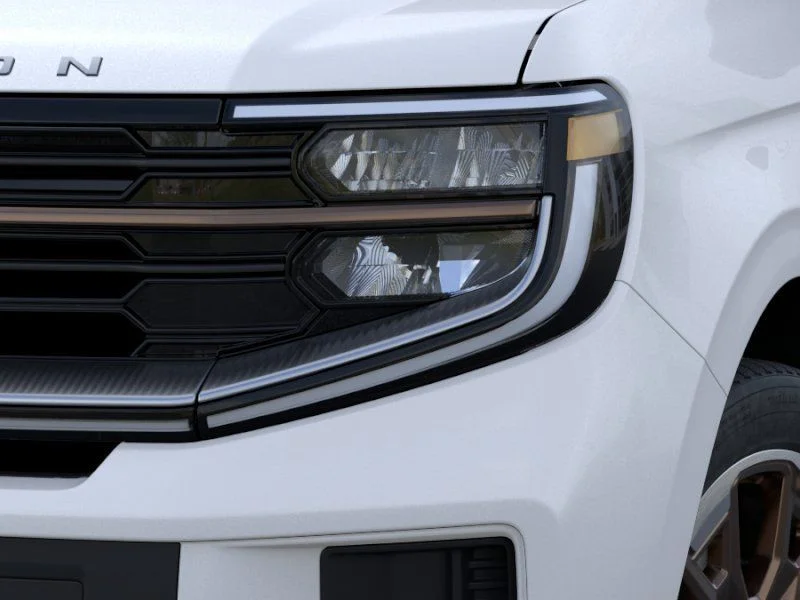 New 2026 Star White Metallic Tri-Coat Ford King Ranch image 18