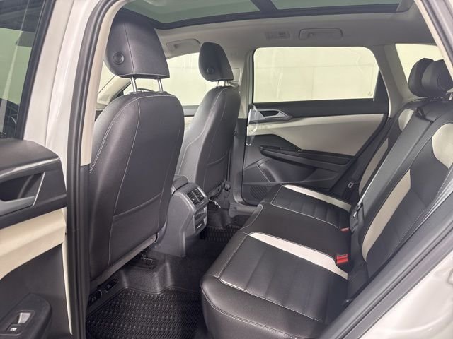2026 Volkswagen Taos SEL - Photo 12
