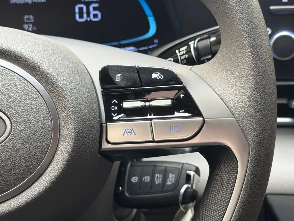 New 2026 Serenity White Hyundai SE image 20