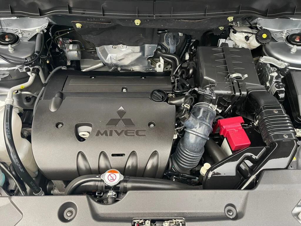 Certified Used 2024 Mercury Gray Metallic Mitsubishi ES image 32