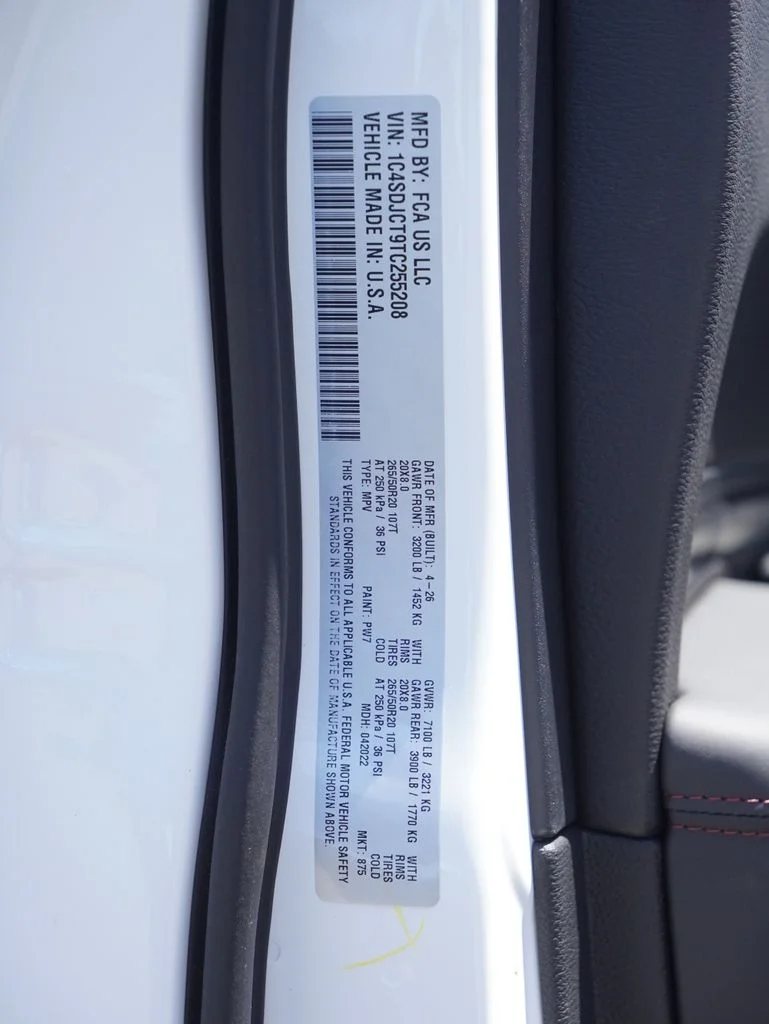 New 2026 White Knuckle Clear-Coat Exterior Paint Dodge GT Plus HEMI V8 image 35