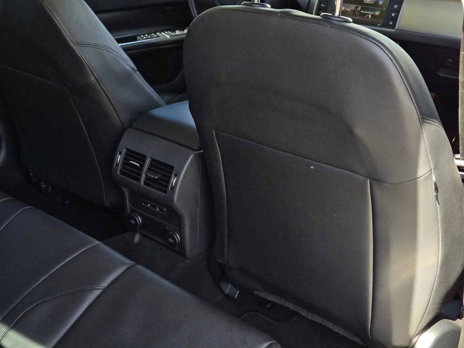Used 2017  Jaguar 35t Premium image 39