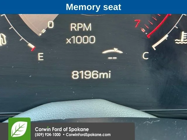 Used 2025 Summit White GMC AT4 image 4