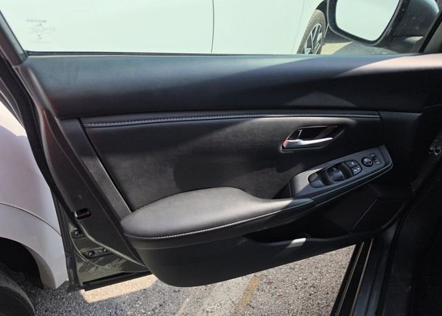 Used 2025 Gun Metallic Nissan SV image 10
