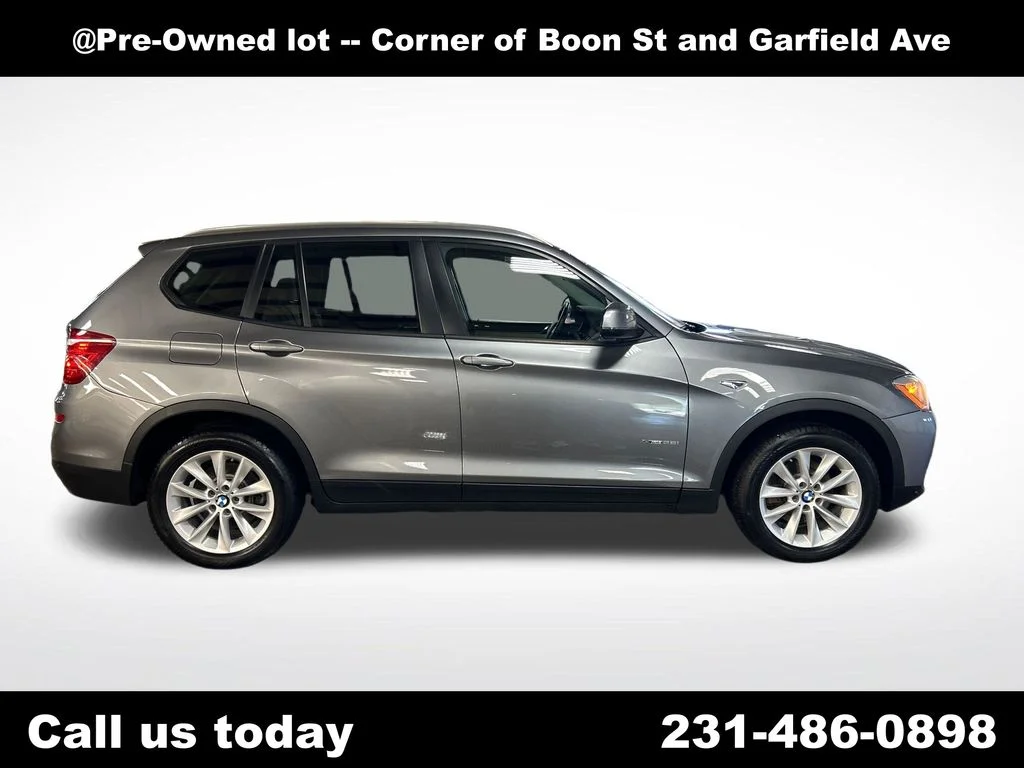 Used 2016 Gray BMW xDrive28i image 6