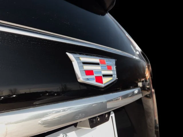 2026 Cadillac Escalade Luxury - Photo 9