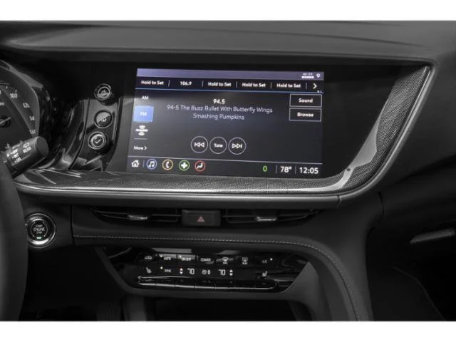 Used 2021 White Buick Preferred image 19
