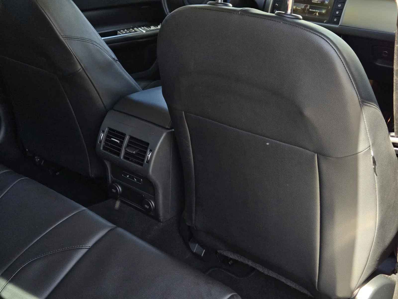 Used 2017  Jaguar 35t Premium image 39
