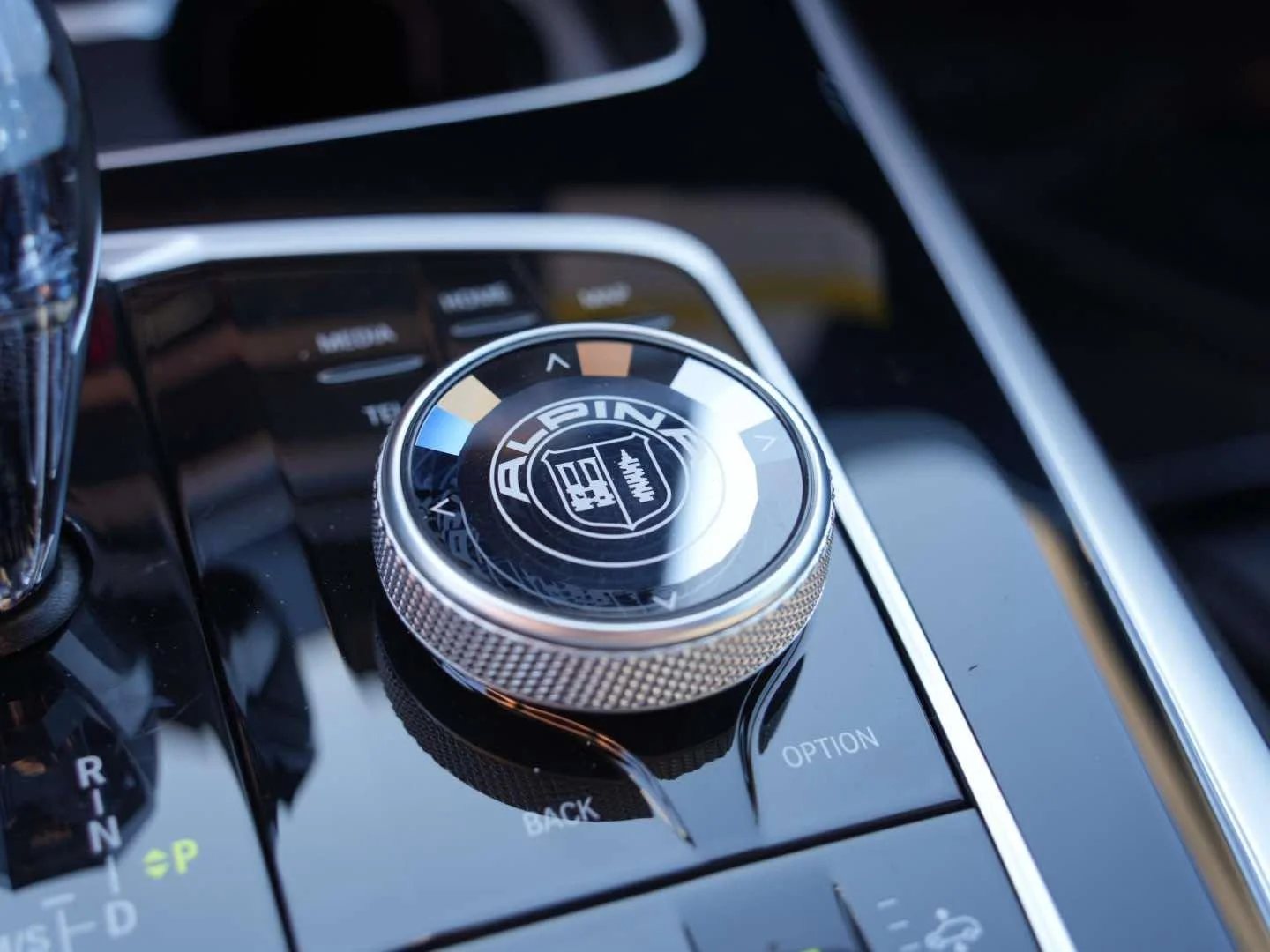 New 2026 Black Sapphire Metallic BMW ALPINA XB7 image 29