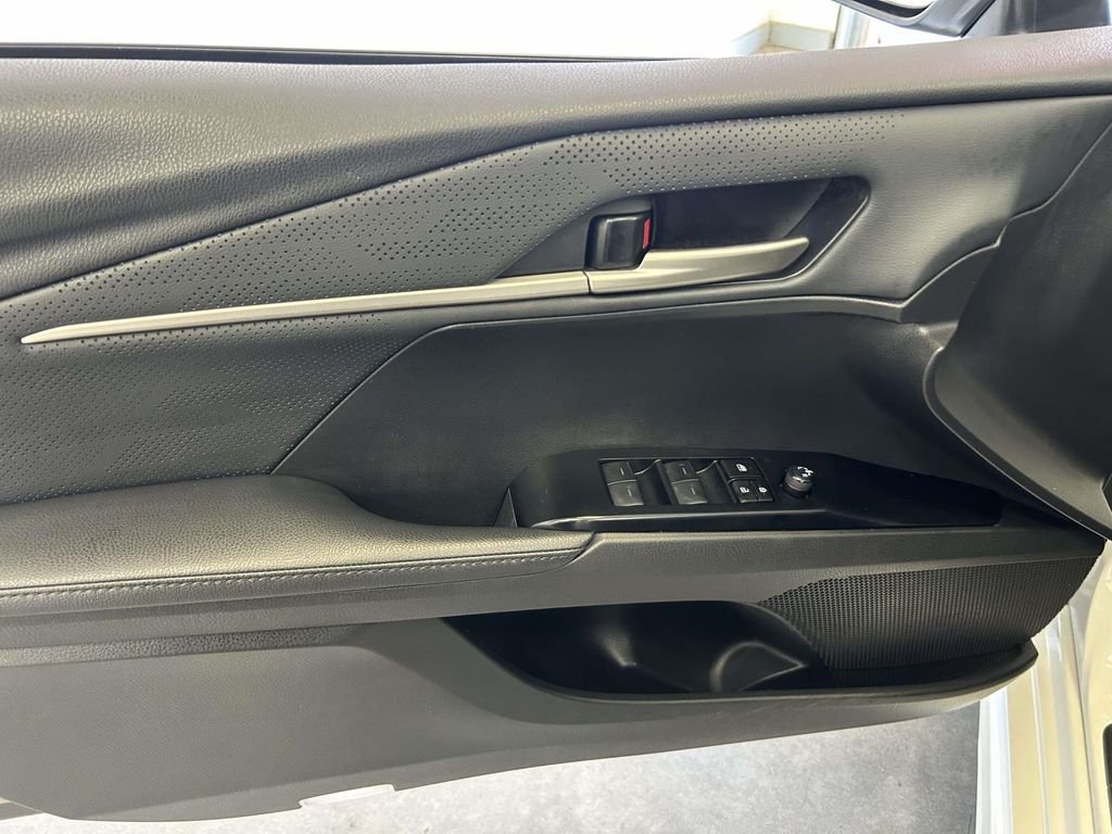 Used 2025 Beige Toyota XSE image 17