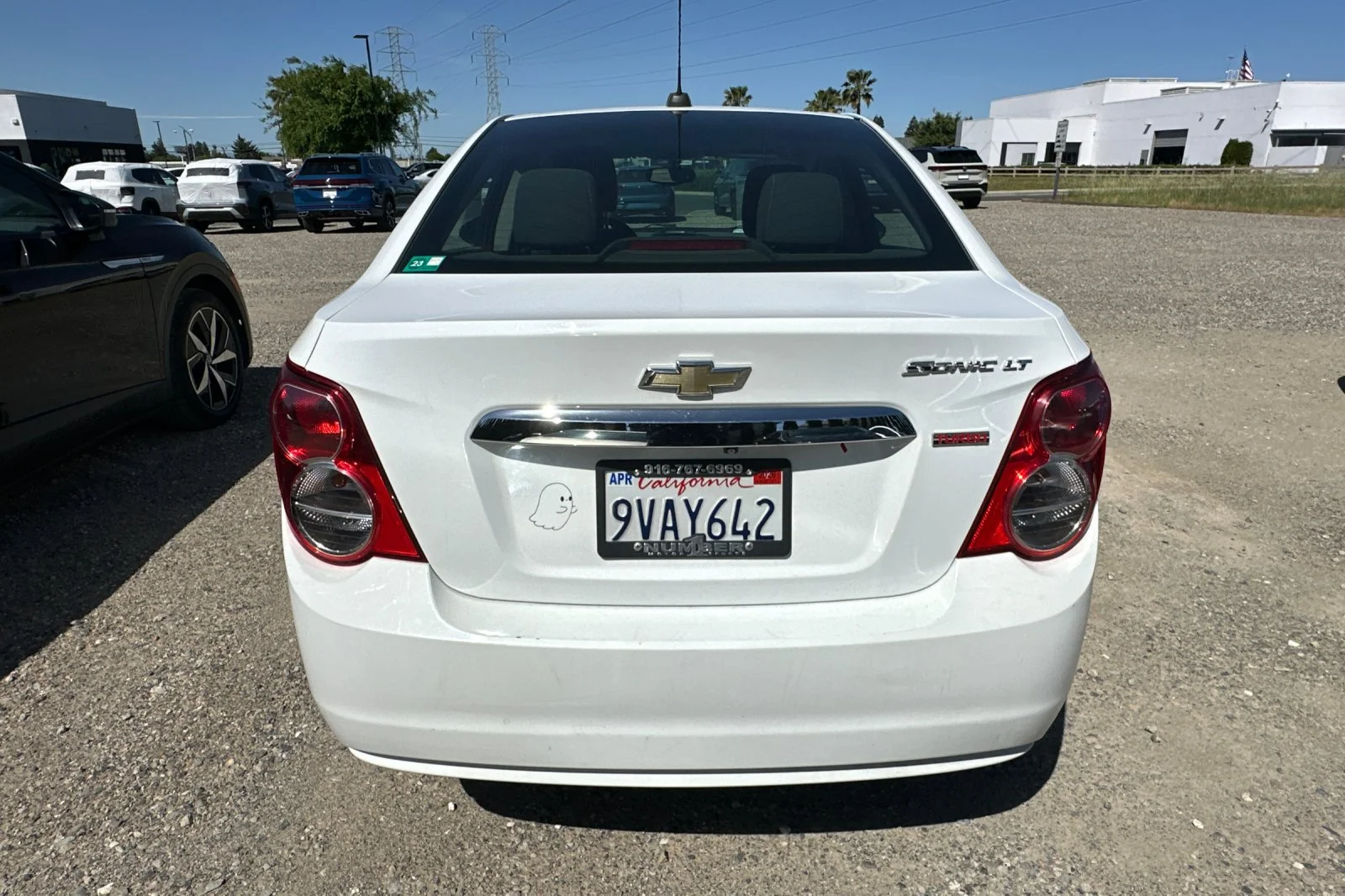Used 2015 Summit White Chevrolet LT image 4