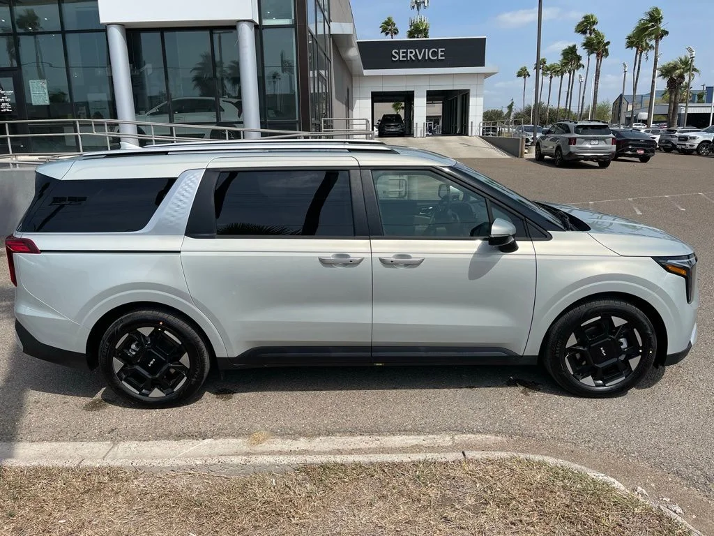 New 2026 White Kia EX image 10