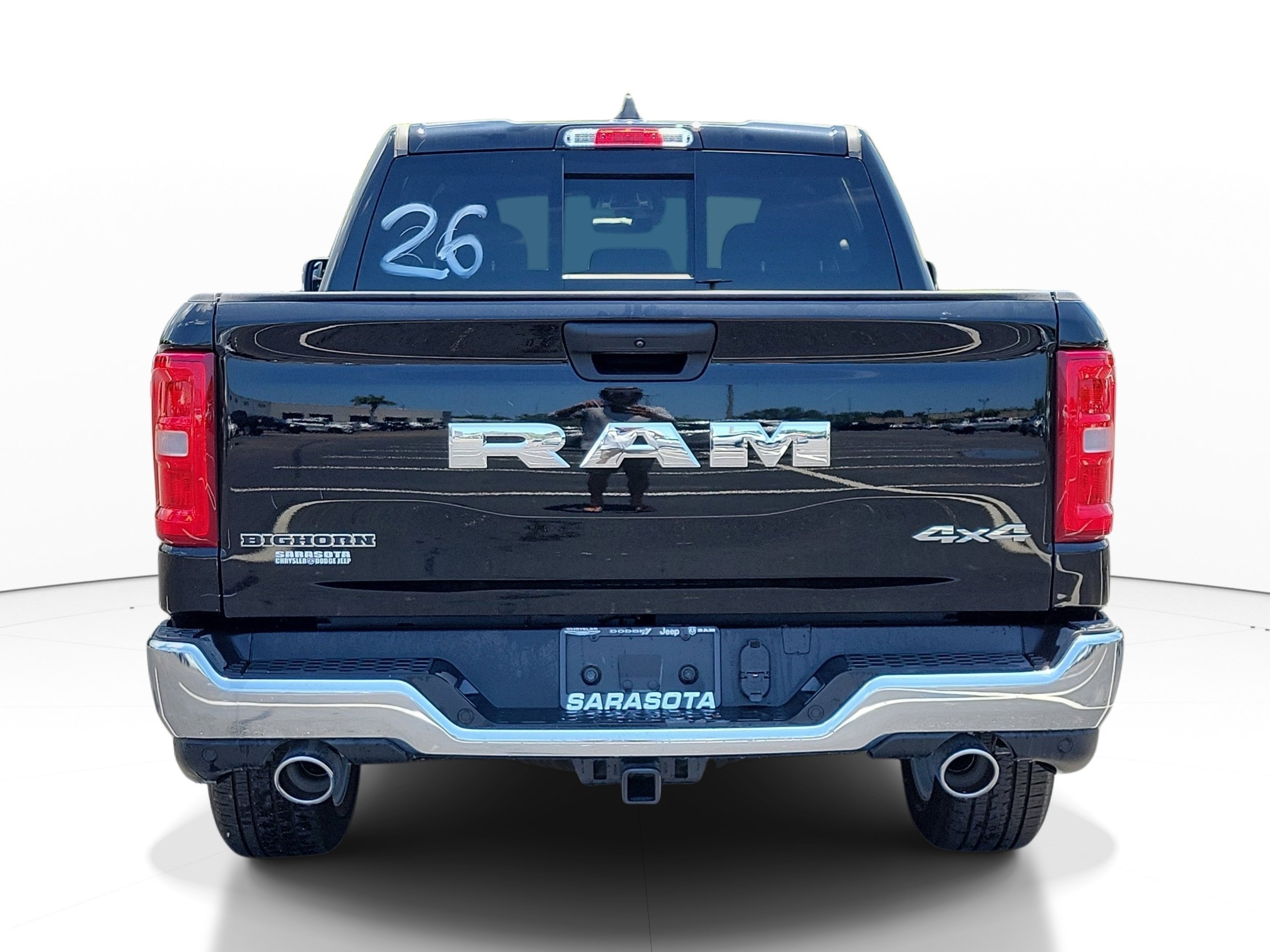 New 2026 Diamond Black Crystal Pearl-Coat Exterior Paint RAM Big Horn image 5