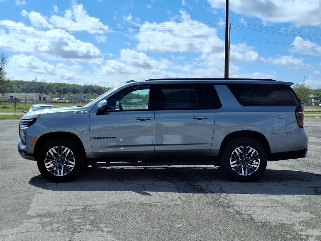 Used 2025 Sterling Gray Metallic Chevrolet Z71 image 4