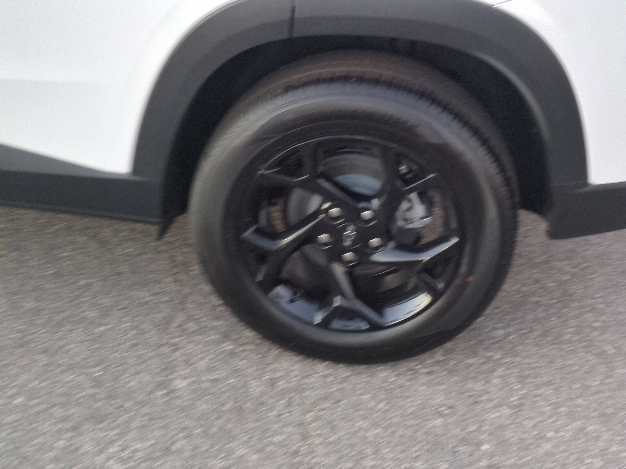 2026 Chevrolet Trax LT - Photo 9