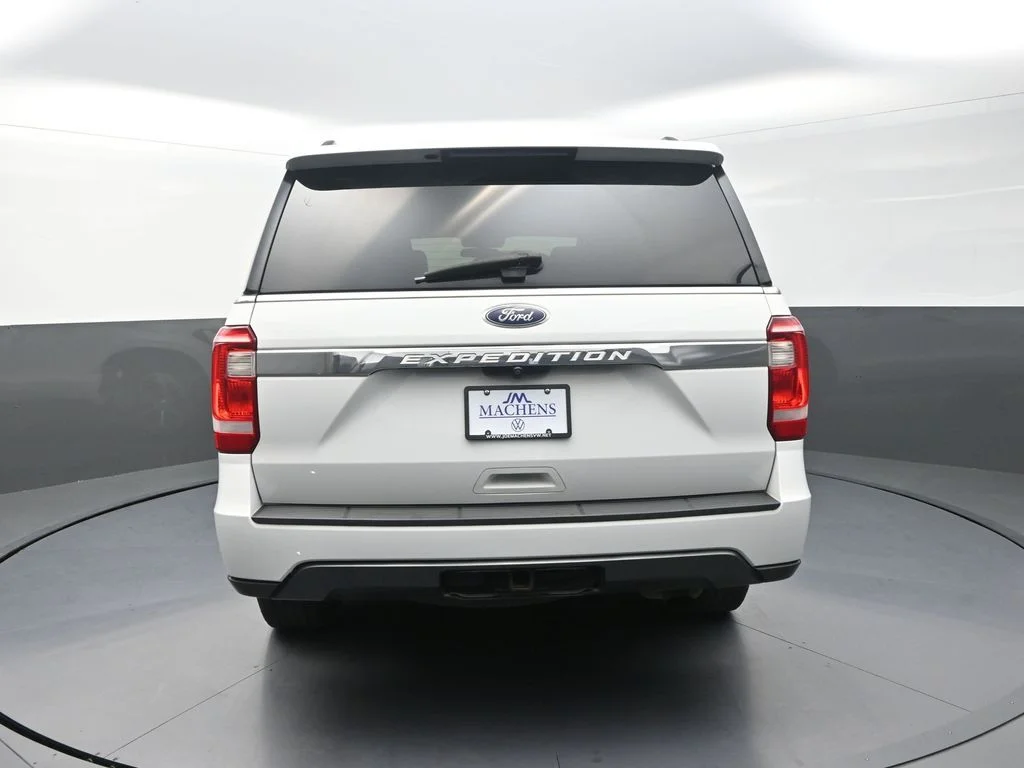 Used 2020 White Ford XL image 9