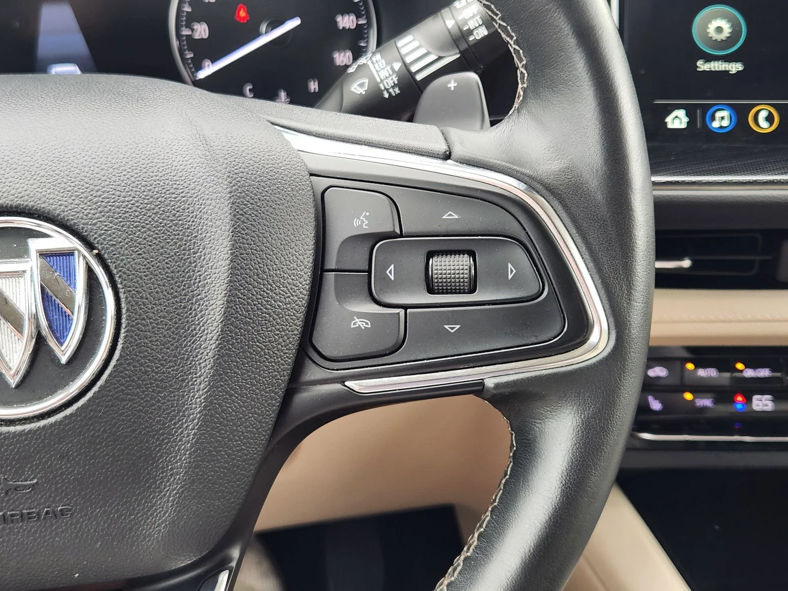 Used 2023 White Buick Essence image 29