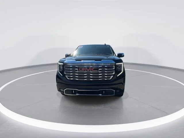 Used 2024 Black GMC Denali image 2