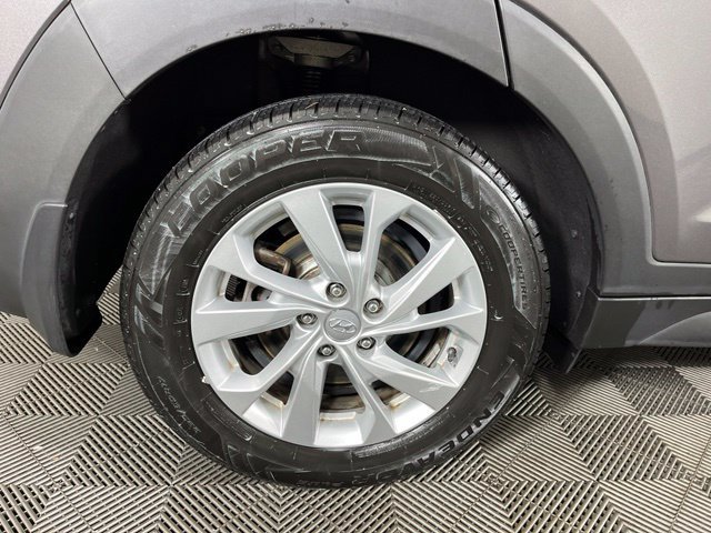 Used 2020 Gray Hyundai Value image 12