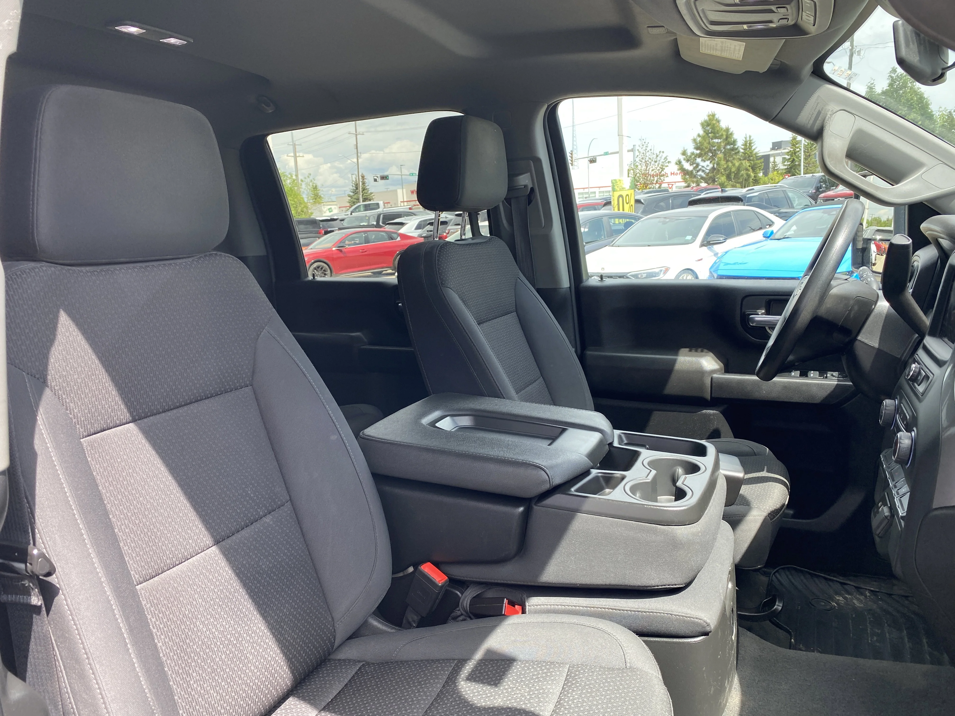 Used 2024 White Chevrolet Custom Crew Cab image 20