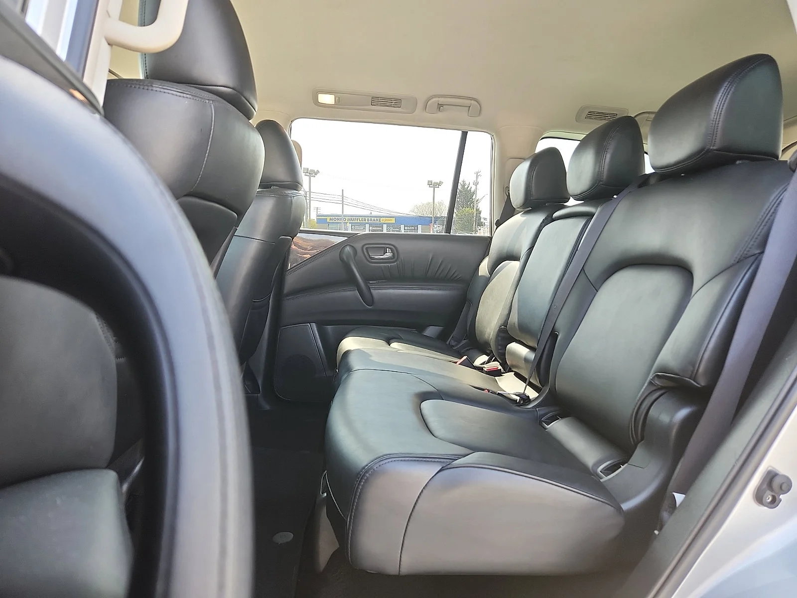 Used 2022 Silver Nissan SV image 10