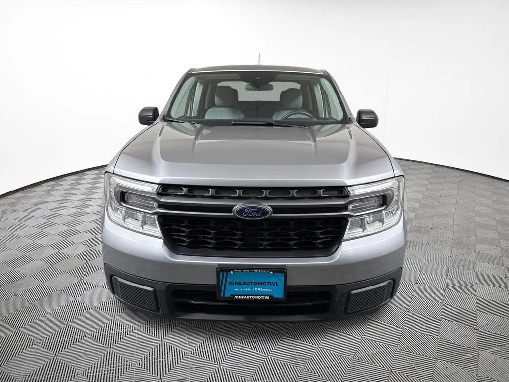 Used 2022 Silver Metallic Ford XLT image 3
