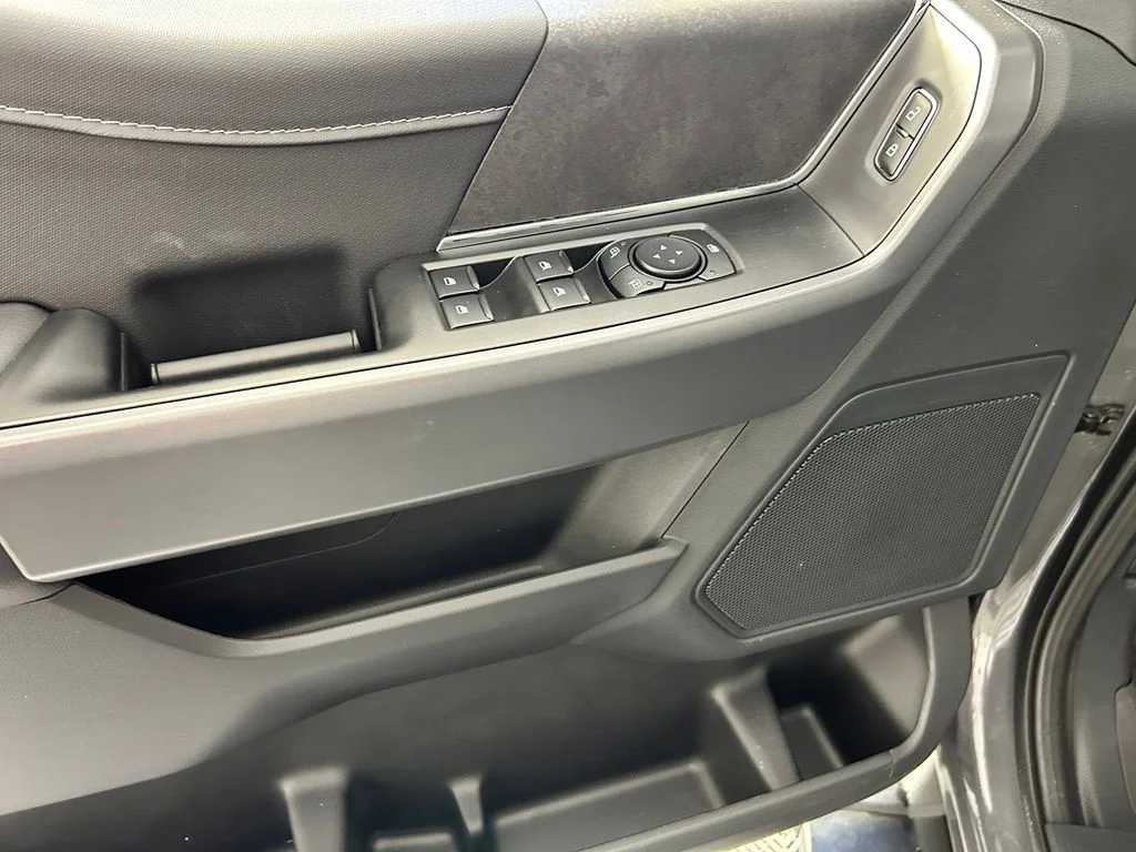 New 2026 Carbonized Gray Metallic Ford XLT image 11