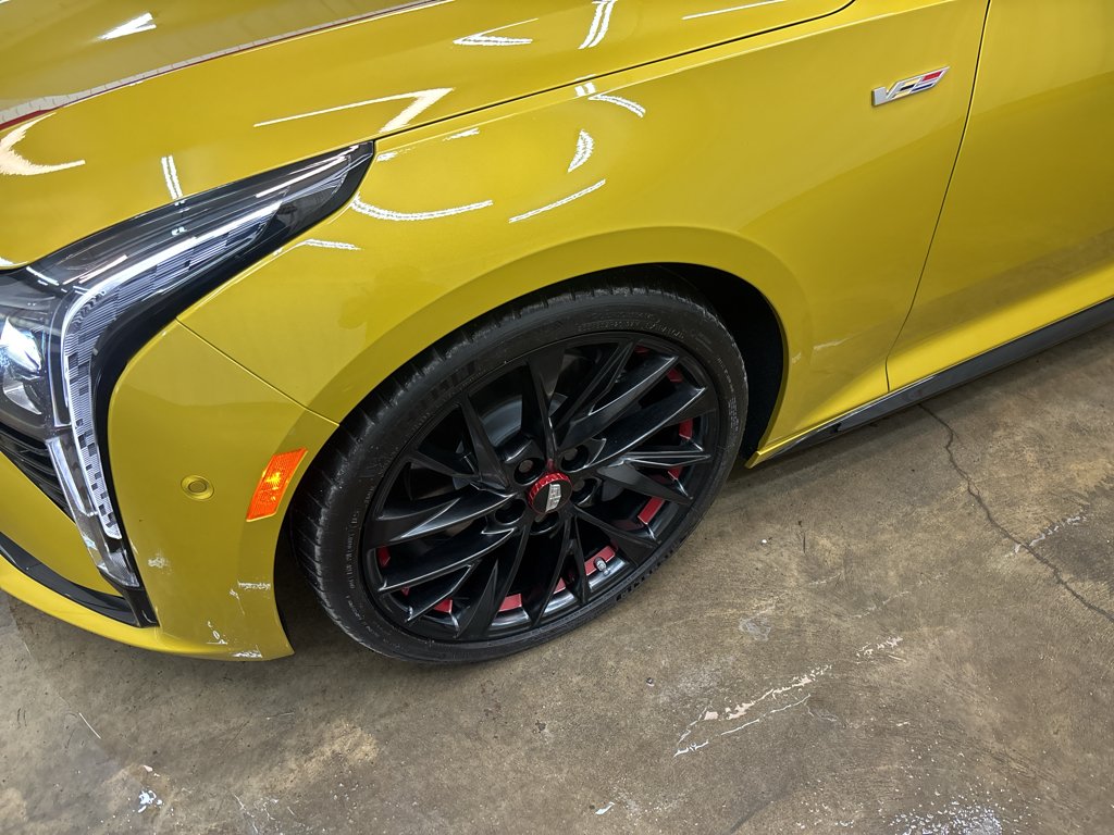 Used 2026 Cyber Yellow Metallic Cadillac V-Series image 13
