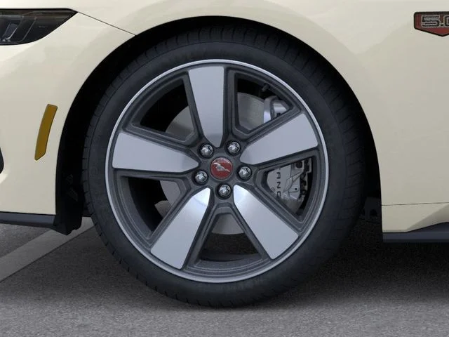 2025 Ford Mustang GT Premium Convertible - Photo 19