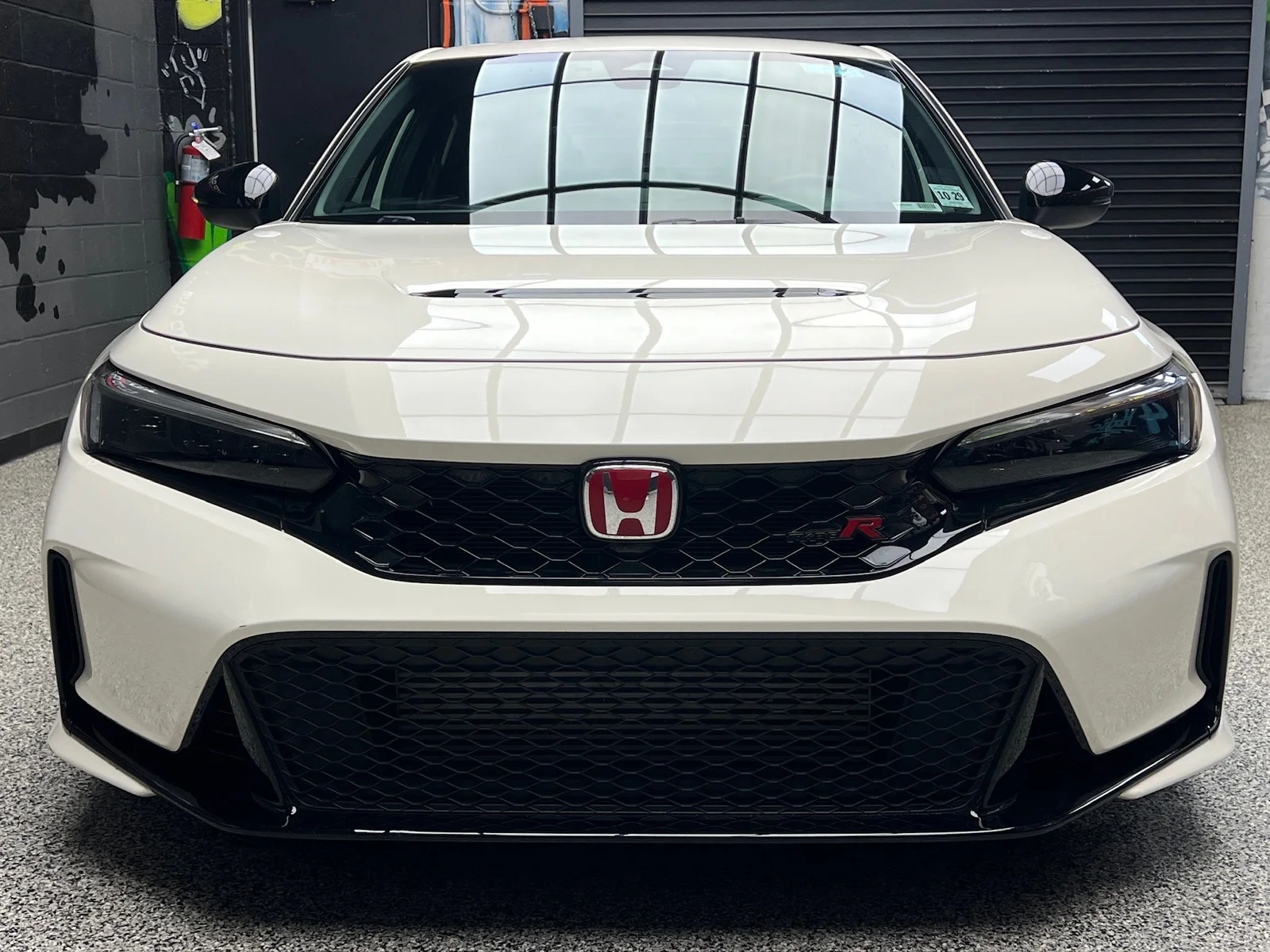 Used 2024 Championship White (wh) Honda Type R image 2