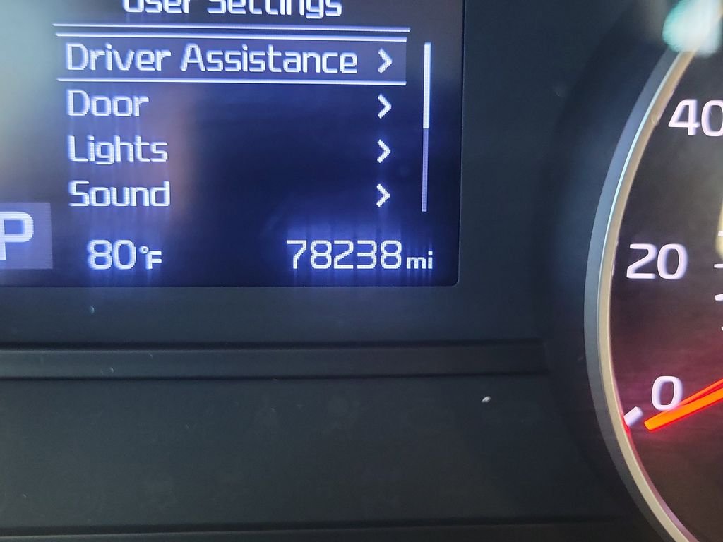 Used 2022 Red Kia LX image 26