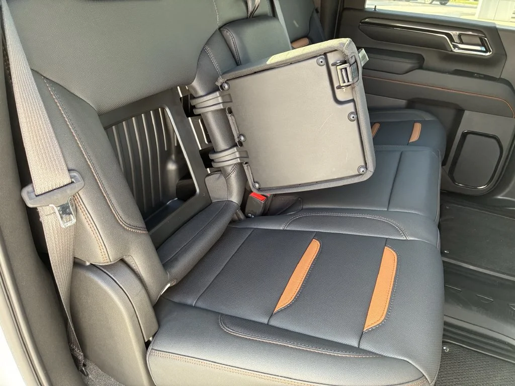 Used 2024 Summit White GMC AT4 image 22