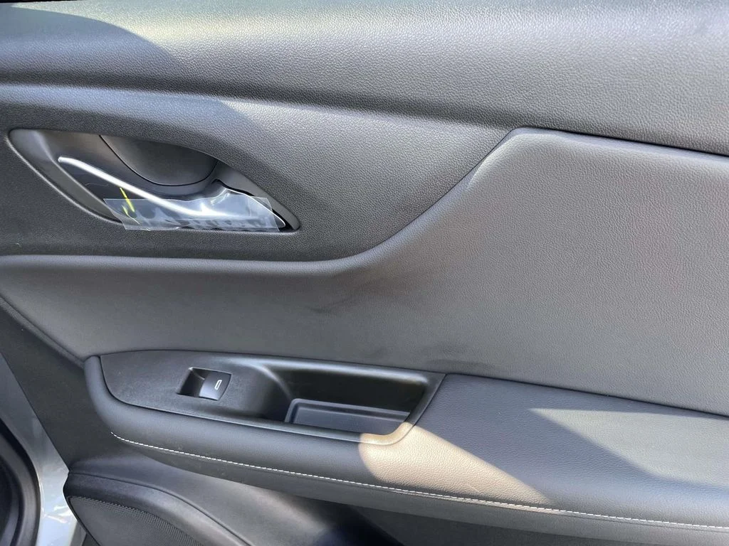 New 2026 Sterling Gray Metallic Chevrolet 2LT image 10