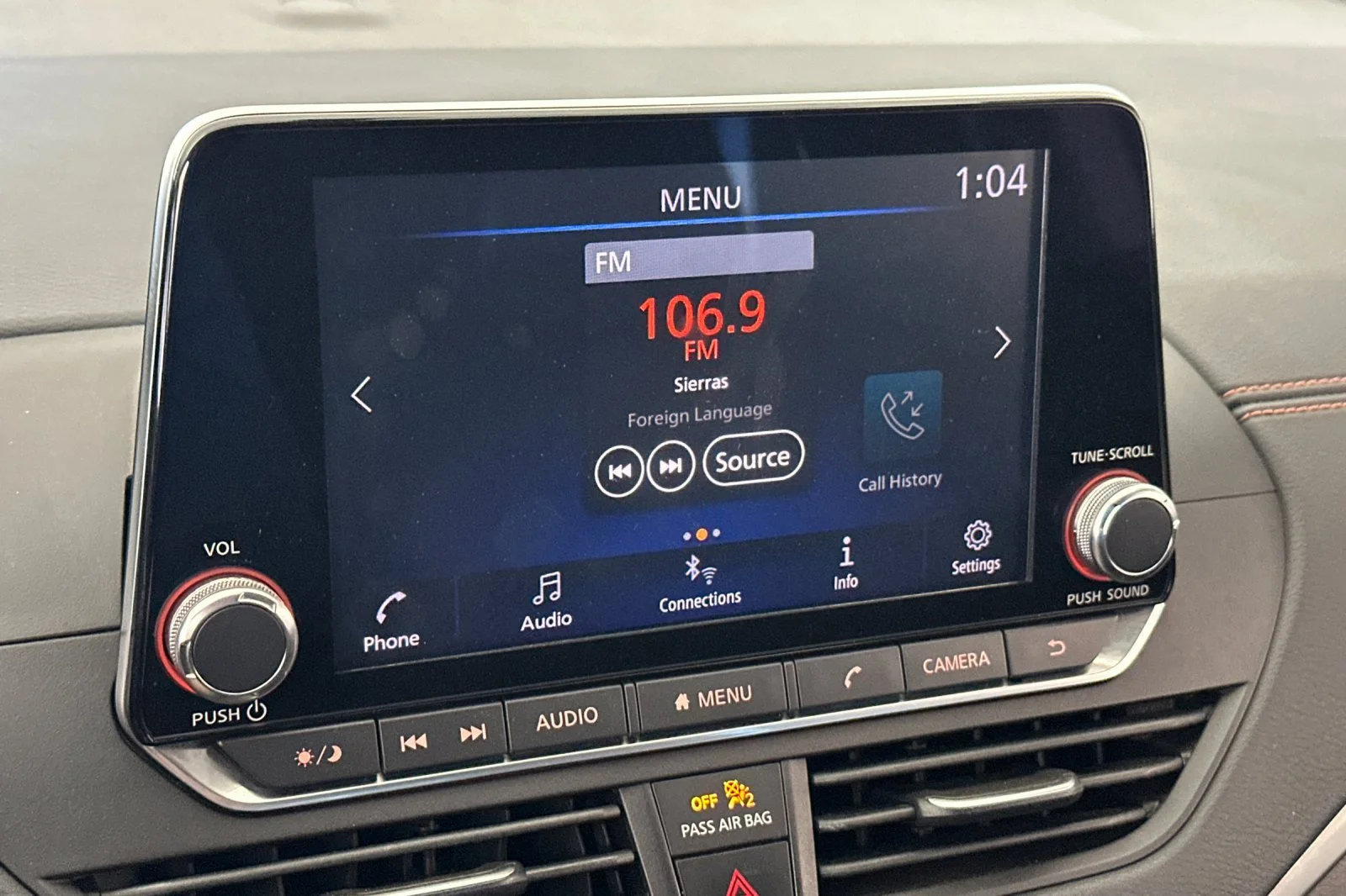 Used 2019 Red Nissan 2.5 SR image 17