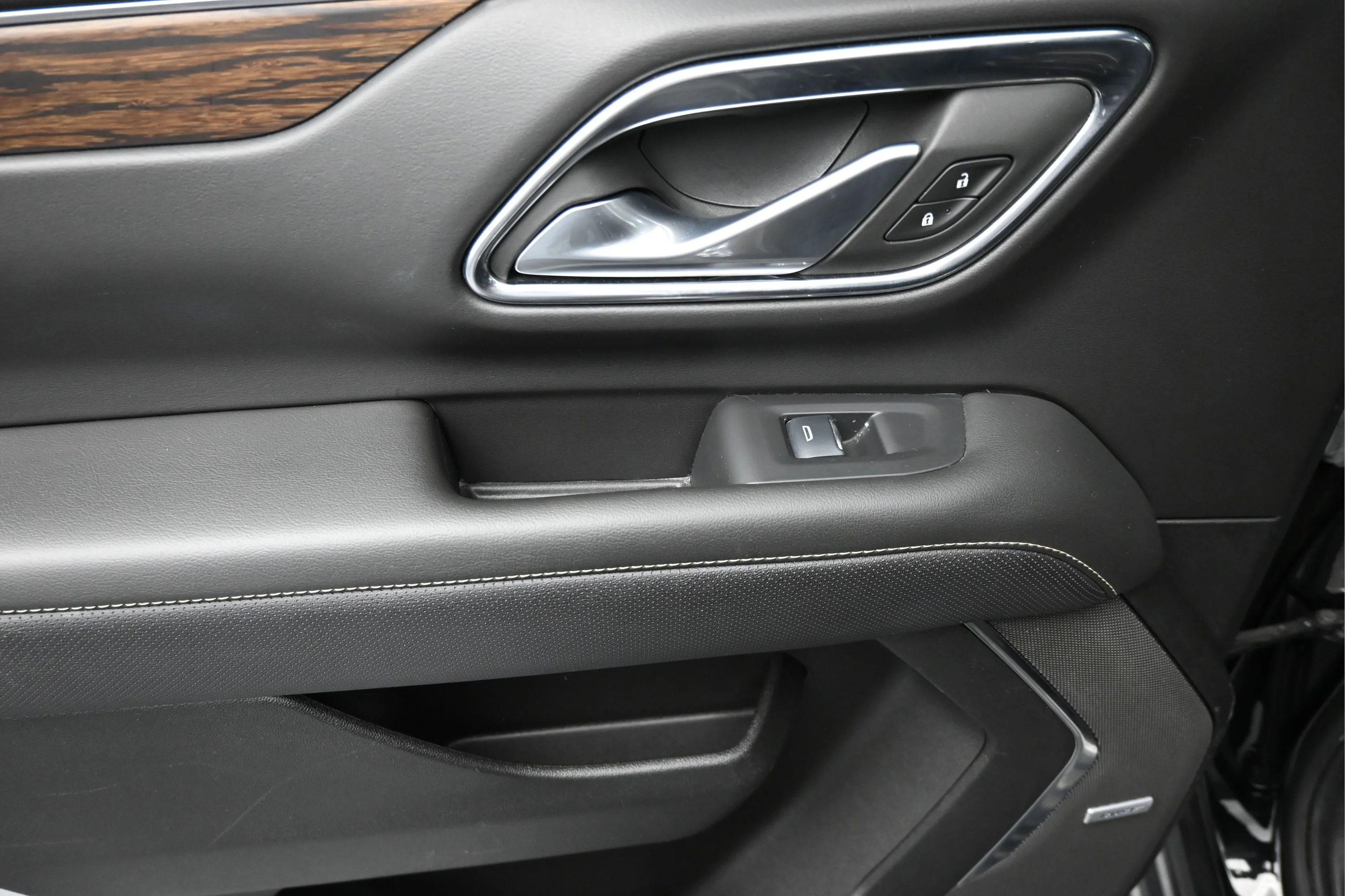 Used 2024 Black Chevrolet Premier image 16