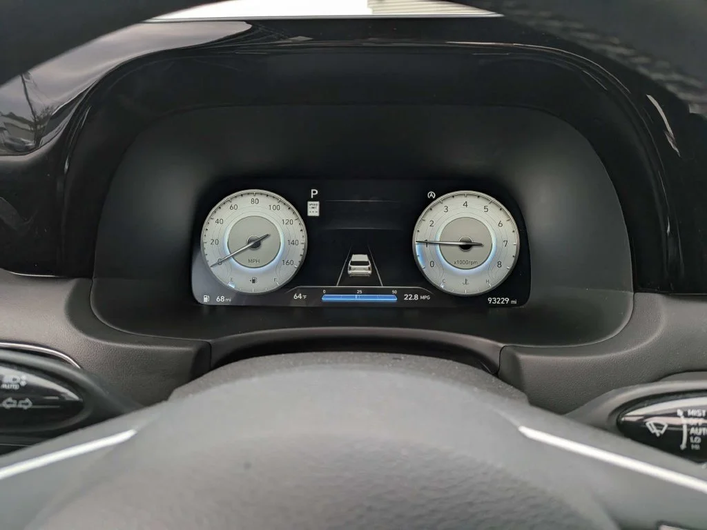Used 2024 White Hyundai Limited image 27