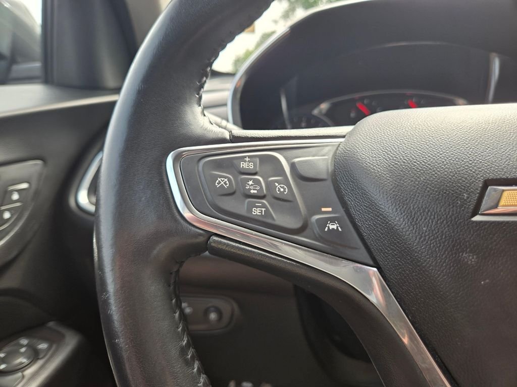 Used 2020 Nightfall Gray Metallic Chevrolet LT image 30