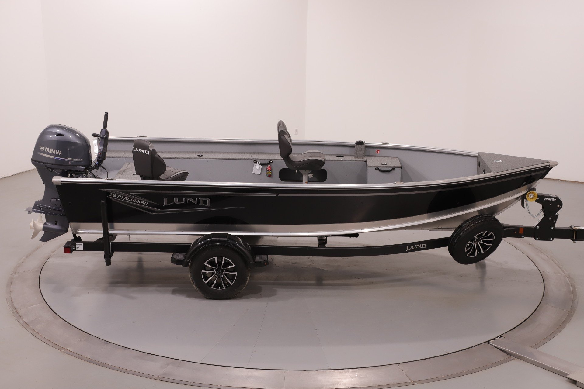 New 2025  LUND  image 59