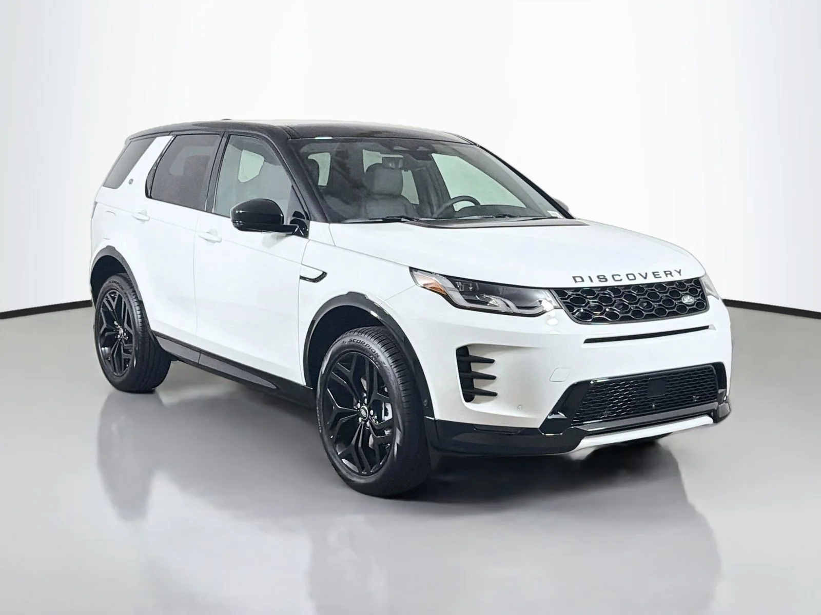New 2026 Fuji White Land Rover Landmark image 7