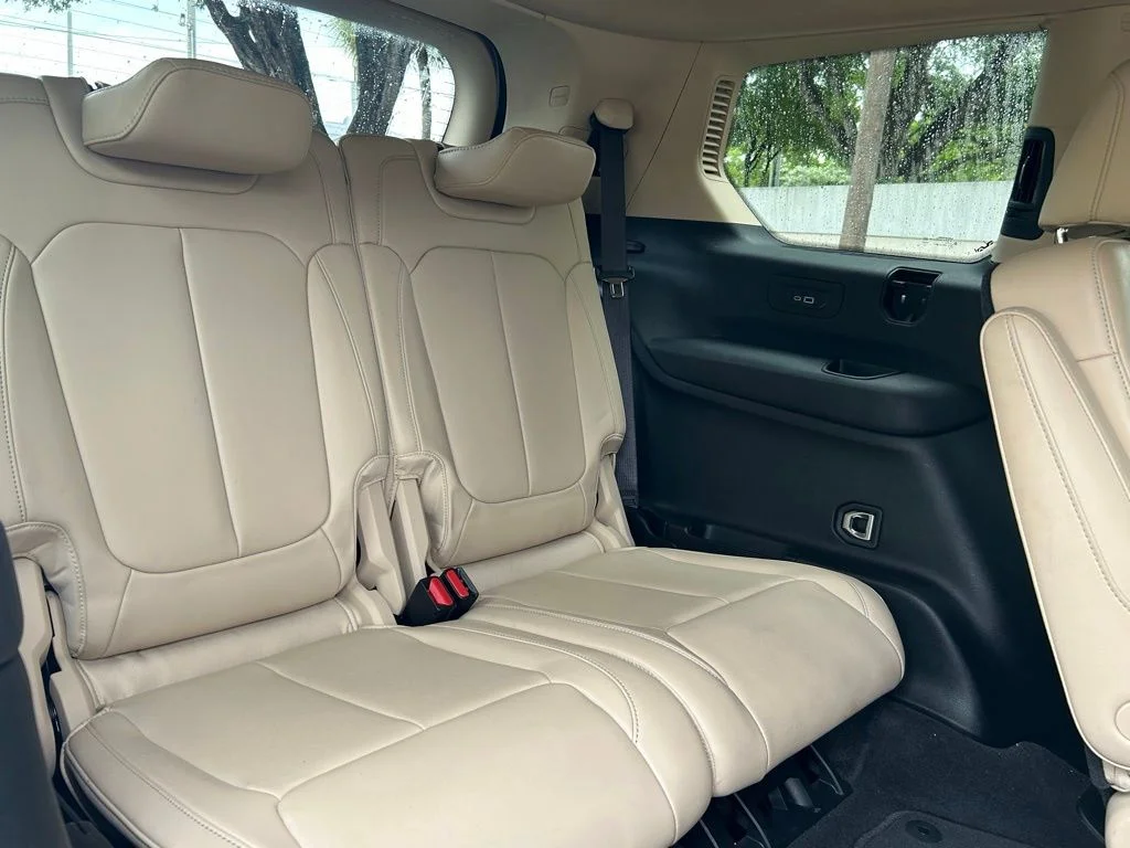 Certified Used 2022 White Jeep Limited image 40