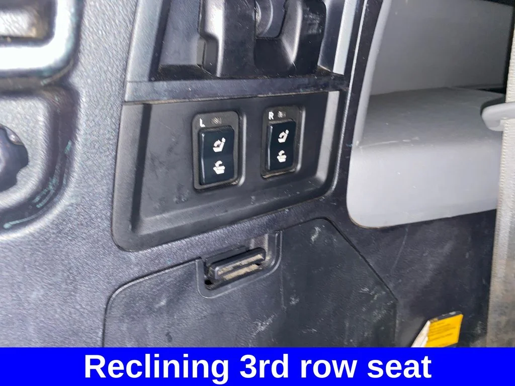 Used 2015 White Toyota SR5 image 16