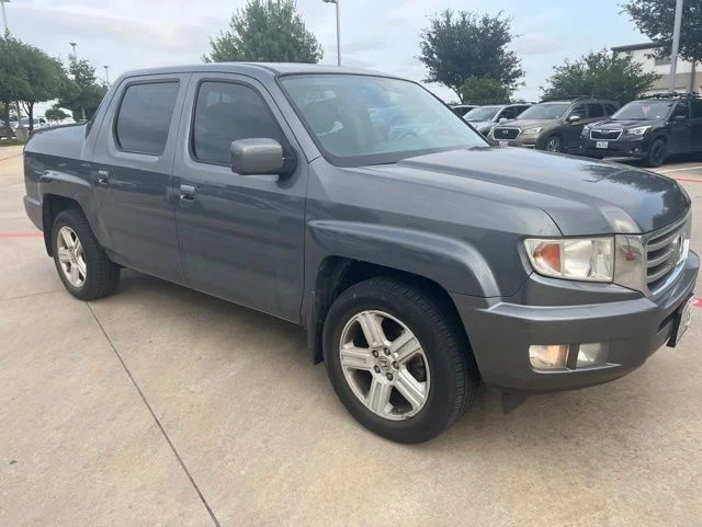 2013 Honda Ridgeline RTL w/Leather and Navi's photo