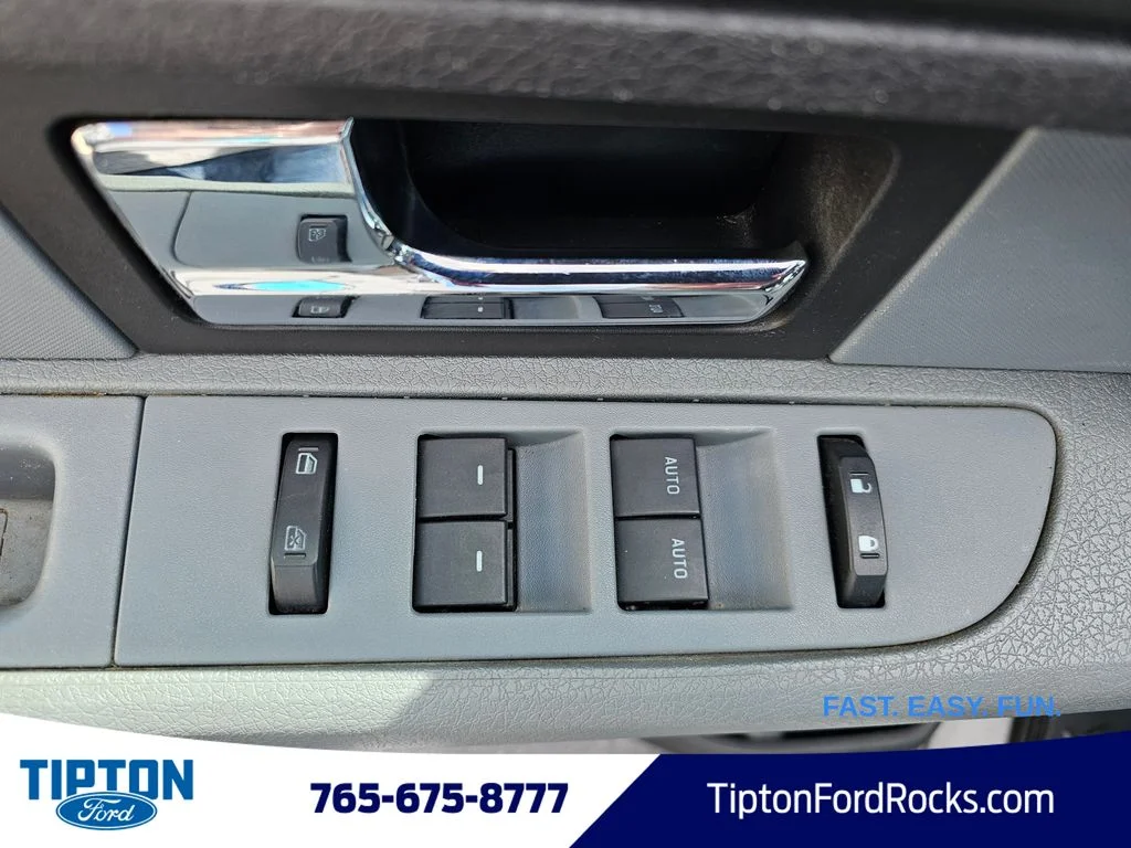 Used 2014 Sterling Gray Metallic Ford XLT image 5