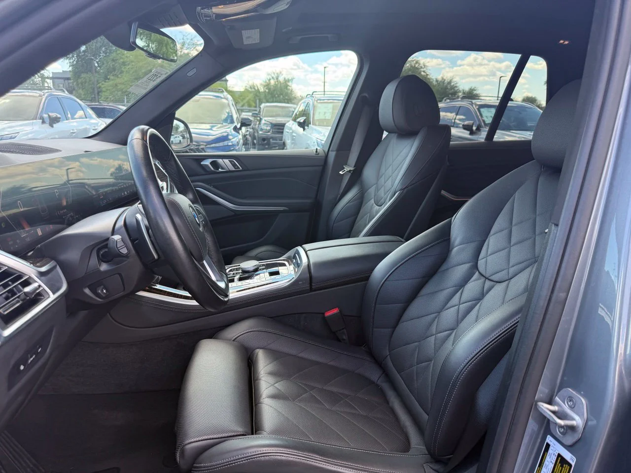 Used 2026 Gray Metallic BMW xDrive40i image 11